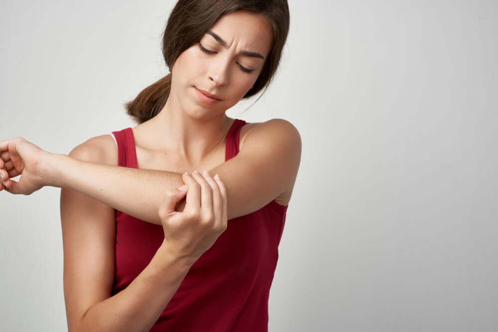 Treating tennis elbow with physical therapy in Saint Peters, MO