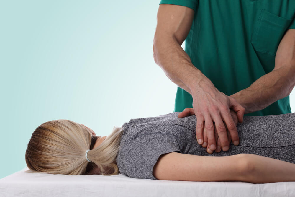 Joint mobilization for treating spine pain in St. Louis, MO shutterstock 580504438 Joint mobilization for treating spine pain in St. Louis, MO