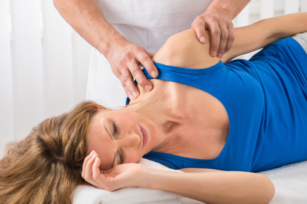 Three treatments for frozen shoulder pain down the arm