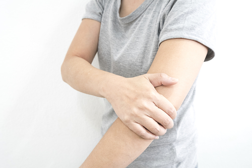 Two elbow exercises to help reduce pain when extending your arm