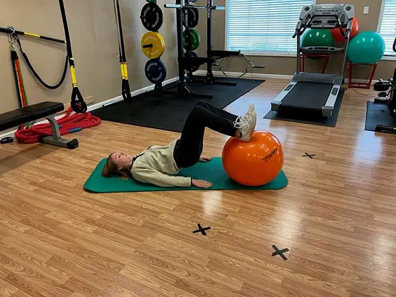 the glute bridge physical therapy