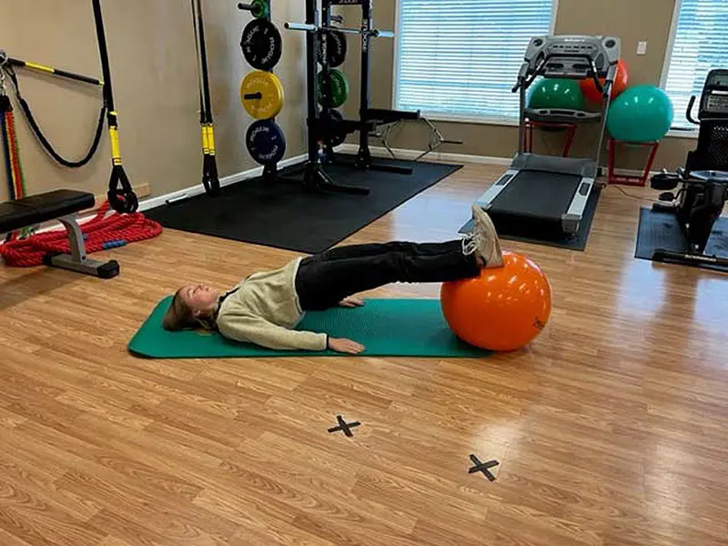 the glute bridge physical therapy